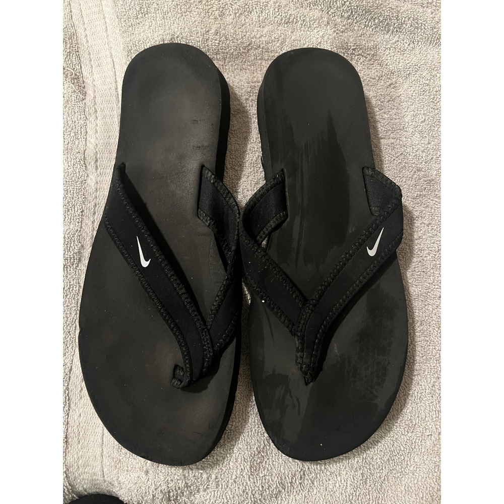 Nike Womens Flip Flop Sandals Foam Platform Black Size 9